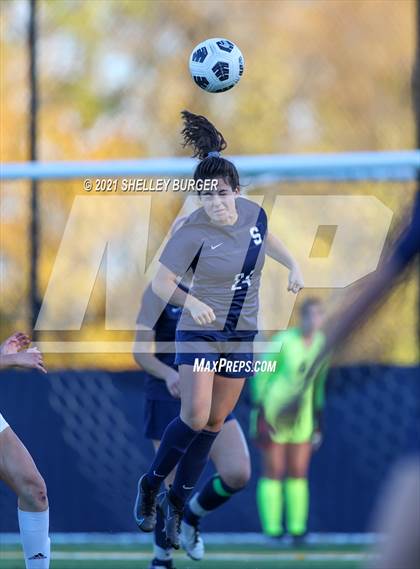 Thumbnail 3 in Farmington vs. Staples (CIAC Class LL Quarterfinal round) photogallery.
