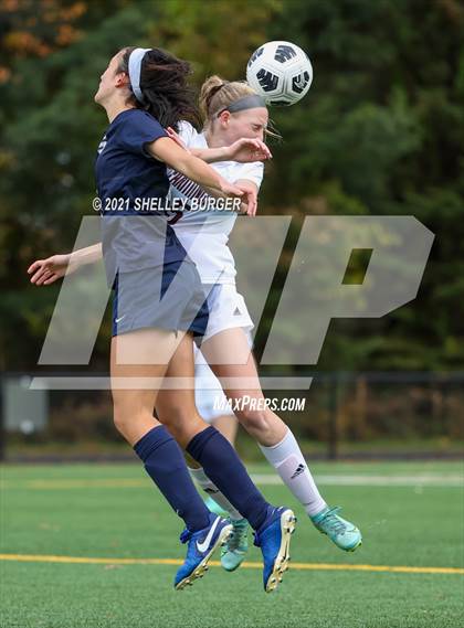 Thumbnail 3 in Farmington vs. Staples (CIAC Class LL Quarterfinal round) photogallery.