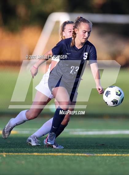 Thumbnail 3 in Farmington vs. Staples (CIAC Class LL Quarterfinal round) photogallery.