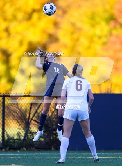 Thumbnail 1 in Farmington vs. Staples (CIAC Class LL Quarterfinal round) photogallery.