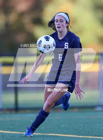Thumbnail 1 in Farmington vs. Staples (CIAC Class LL Quarterfinal round) photogallery.