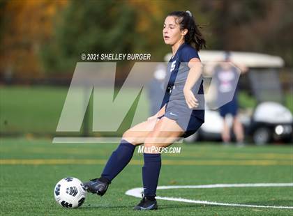 Thumbnail 2 in Farmington vs. Staples (CIAC Class LL Quarterfinal round) photogallery.