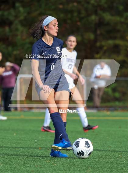 Thumbnail 3 in Farmington vs. Staples (CIAC Class LL Quarterfinal round) photogallery.