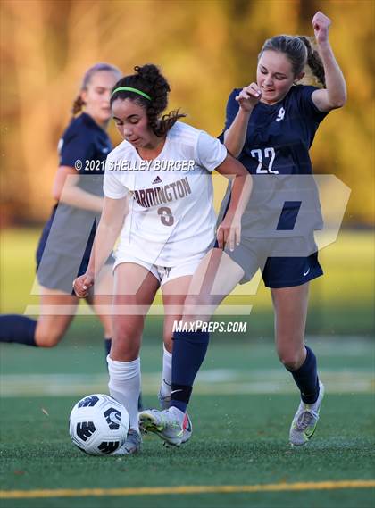 Thumbnail 2 in Farmington vs. Staples (CIAC Class LL Quarterfinal round) photogallery.