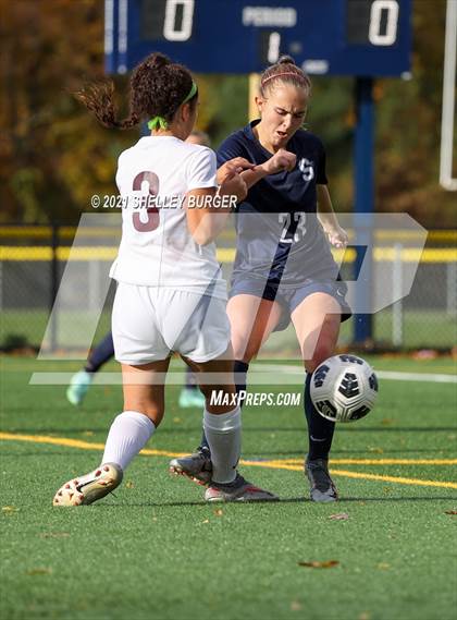 Thumbnail 3 in Farmington vs. Staples (CIAC Class LL Quarterfinal round) photogallery.