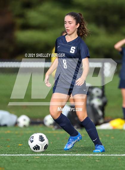 Thumbnail 1 in Farmington vs. Staples (CIAC Class LL Quarterfinal round) photogallery.