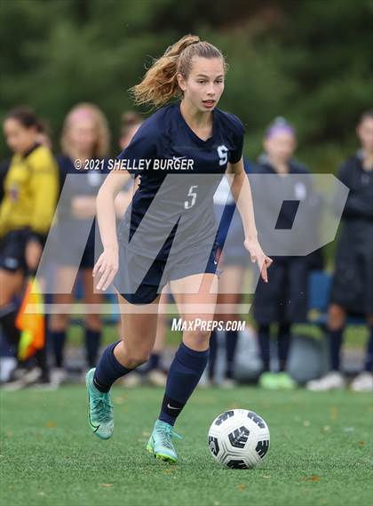 Thumbnail 3 in Farmington vs. Staples (CIAC Class LL Quarterfinal round) photogallery.