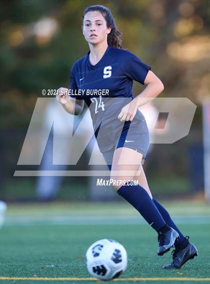 Thumbnail 3 in Farmington vs. Staples (CIAC Class LL Quarterfinal round) photogallery.