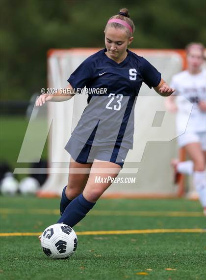 Thumbnail 2 in Farmington vs. Staples (CIAC Class LL Quarterfinal round) photogallery.