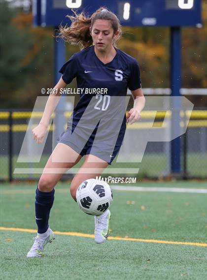 Thumbnail 3 in Farmington vs. Staples (CIAC Class LL Quarterfinal round) photogallery.