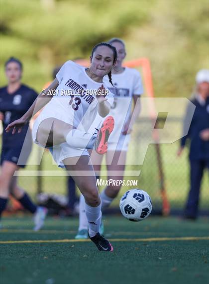 Thumbnail 3 in Farmington vs. Staples (CIAC Class LL Quarterfinal round) photogallery.