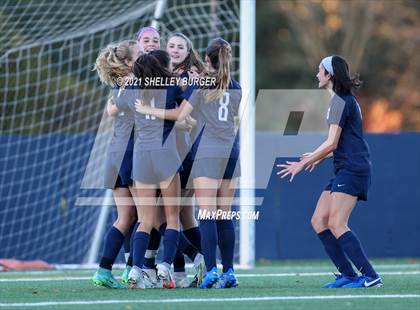 Thumbnail 3 in Farmington vs. Staples (CIAC Class LL Quarterfinal round) photogallery.