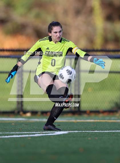 Thumbnail 2 in Farmington vs. Staples (CIAC Class LL Quarterfinal round) photogallery.