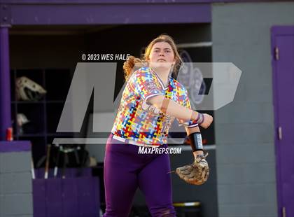 Thumbnail 1 in Grenada @ DeSoto Central photogallery.