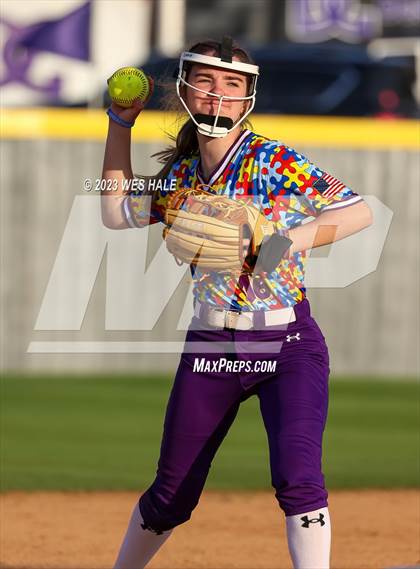 Thumbnail 3 in Grenada @ DeSoto Central photogallery.