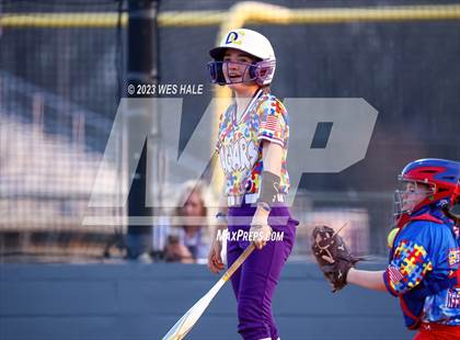 Thumbnail 3 in Grenada @ DeSoto Central photogallery.