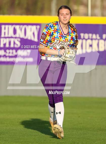 Thumbnail 3 in Grenada @ DeSoto Central photogallery.