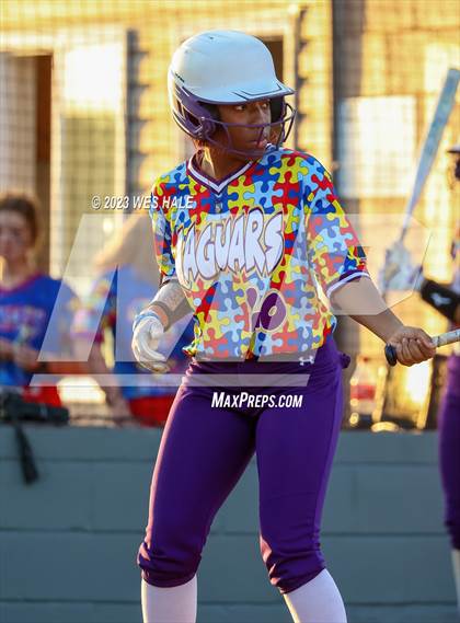 Thumbnail 3 in Grenada @ DeSoto Central photogallery.