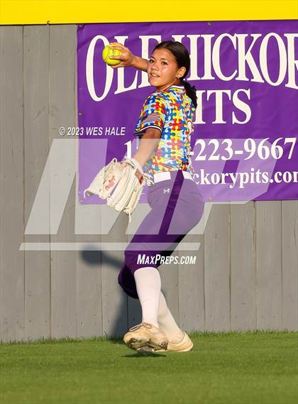 Thumbnail 3 in Grenada @ DeSoto Central photogallery.