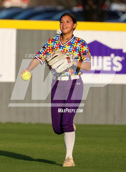 Thumbnail 3 in Grenada @ DeSoto Central photogallery.