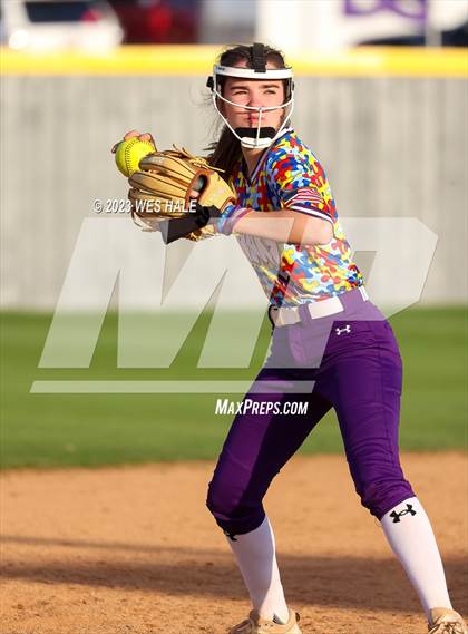 Thumbnail 2 in Grenada @ DeSoto Central photogallery.