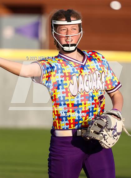 Thumbnail 3 in Grenada @ DeSoto Central photogallery.