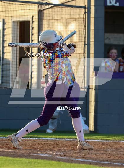 Thumbnail 2 in Grenada @ DeSoto Central photogallery.