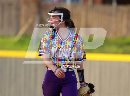 Thumbnail 3 in Grenada @ DeSoto Central photogallery.