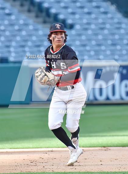 Thumbnail 3 in Foothill vs. Tustin photogallery.