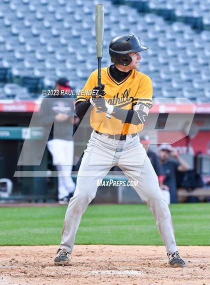 Thumbnail 2 in Foothill vs. Tustin photogallery.