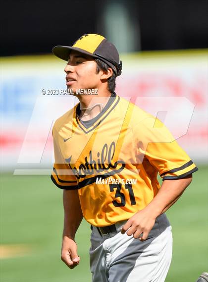 Thumbnail 1 in Foothill vs. Tustin photogallery.