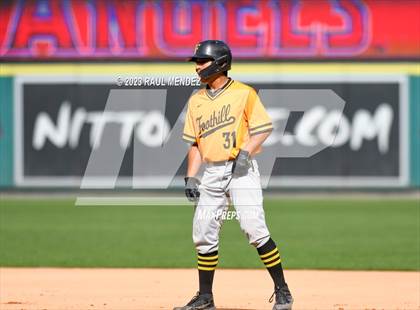 Thumbnail 3 in Foothill vs. Tustin photogallery.