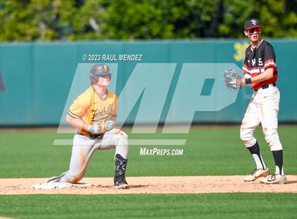 Thumbnail 2 in Foothill vs. Tustin photogallery.
