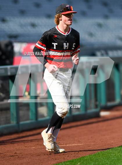 Thumbnail 2 in Foothill vs. Tustin photogallery.