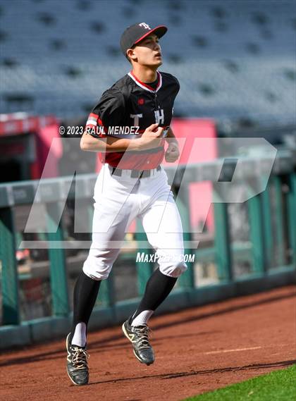 Thumbnail 3 in Foothill vs. Tustin photogallery.