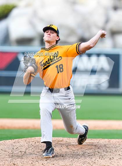Thumbnail 2 in Foothill vs. Tustin photogallery.