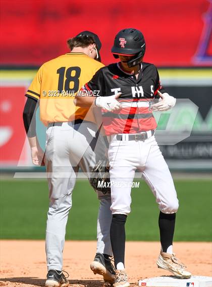 Thumbnail 2 in Foothill vs. Tustin photogallery.