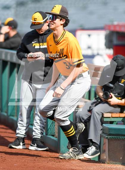 Thumbnail 1 in Foothill vs. Tustin photogallery.