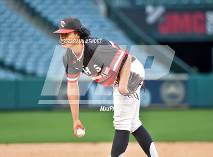 Thumbnail 1 in Foothill vs. Tustin photogallery.