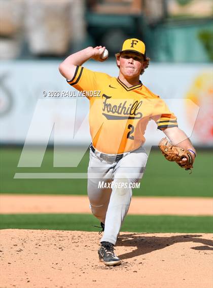 Thumbnail 3 in Foothill vs. Tustin photogallery.