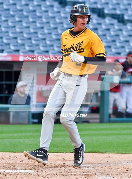 Thumbnail 3 in Foothill vs. Tustin photogallery.