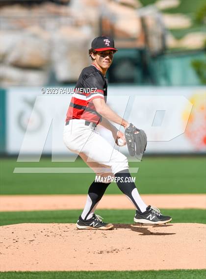 Thumbnail 2 in Foothill vs. Tustin photogallery.