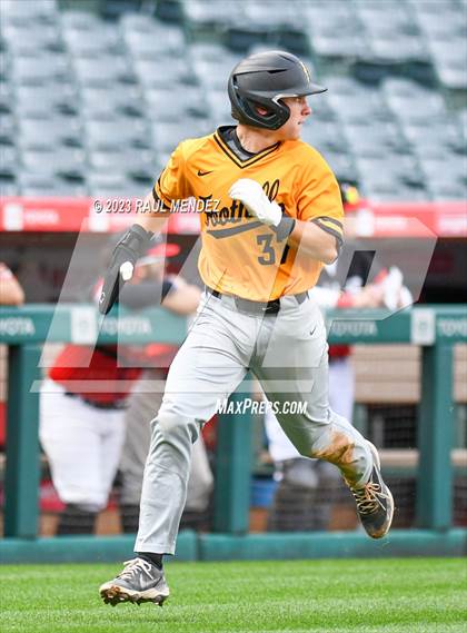 Thumbnail 2 in Foothill vs. Tustin photogallery.