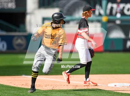 Thumbnail 3 in Foothill vs. Tustin photogallery.