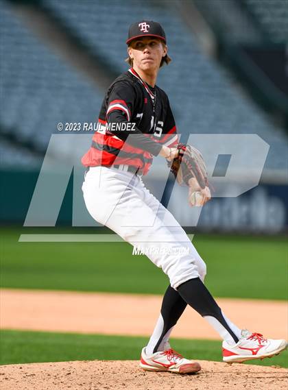 Thumbnail 2 in Foothill vs. Tustin photogallery.