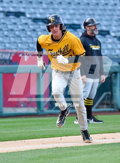 Thumbnail 1 in Foothill vs. Tustin photogallery.
