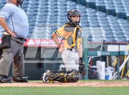 Thumbnail 3 in Foothill vs. Tustin photogallery.