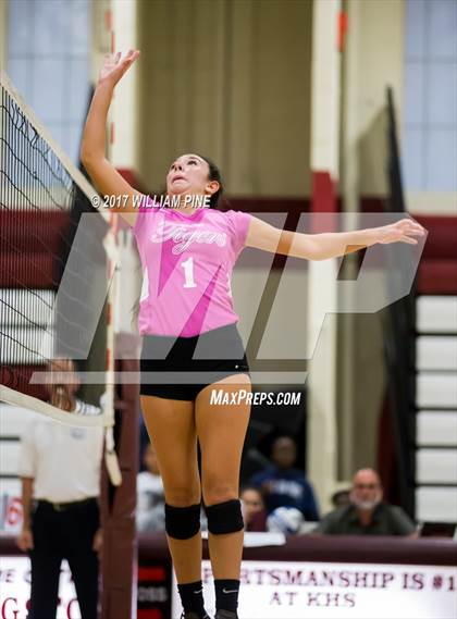 Thumbnail 1 in Cornwall Central @ Kingston photogallery.