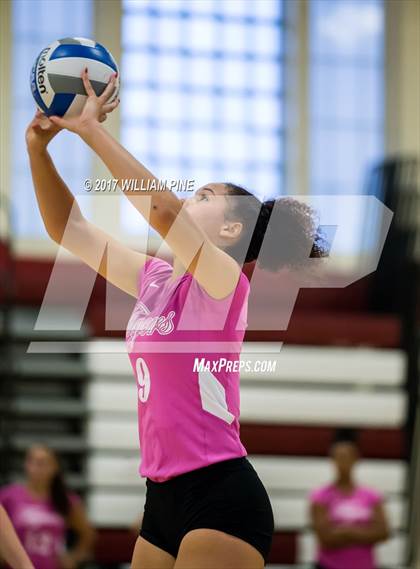 Thumbnail 2 in Cornwall Central @ Kingston photogallery.