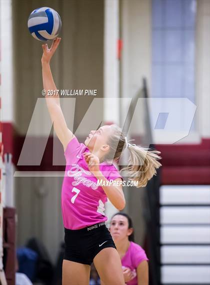 Thumbnail 2 in Cornwall Central @ Kingston photogallery.